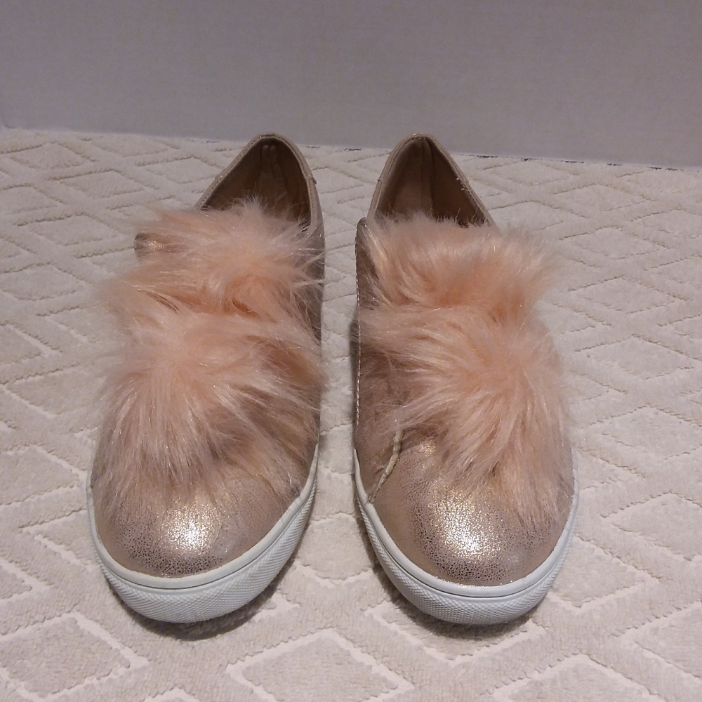 - Brash pink glitter pom pom shoes-EUC